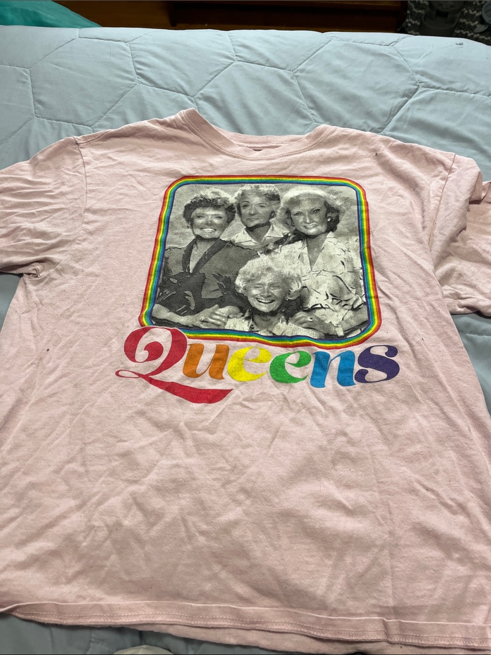 Queens Pink Graphic Kids T-Shirt
